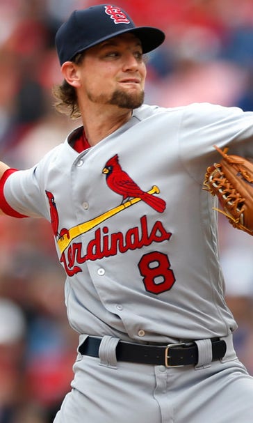 Leake returns from DL to start against Pirates